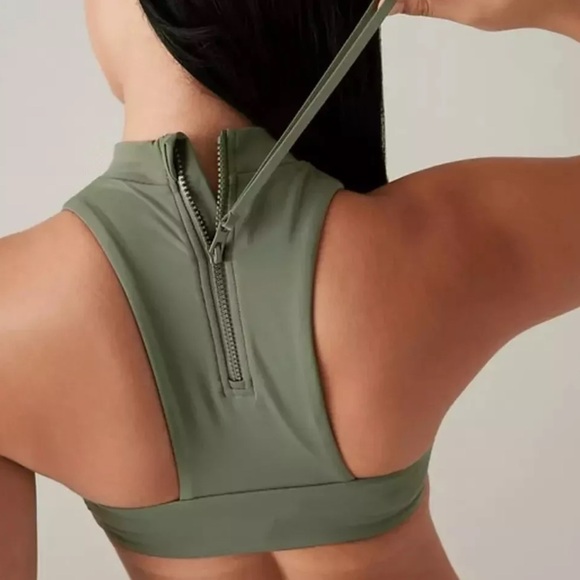 NWT Athleta Maldives Sport Longline Bikini Top Green 36 D/DD - Picture 2 of 8